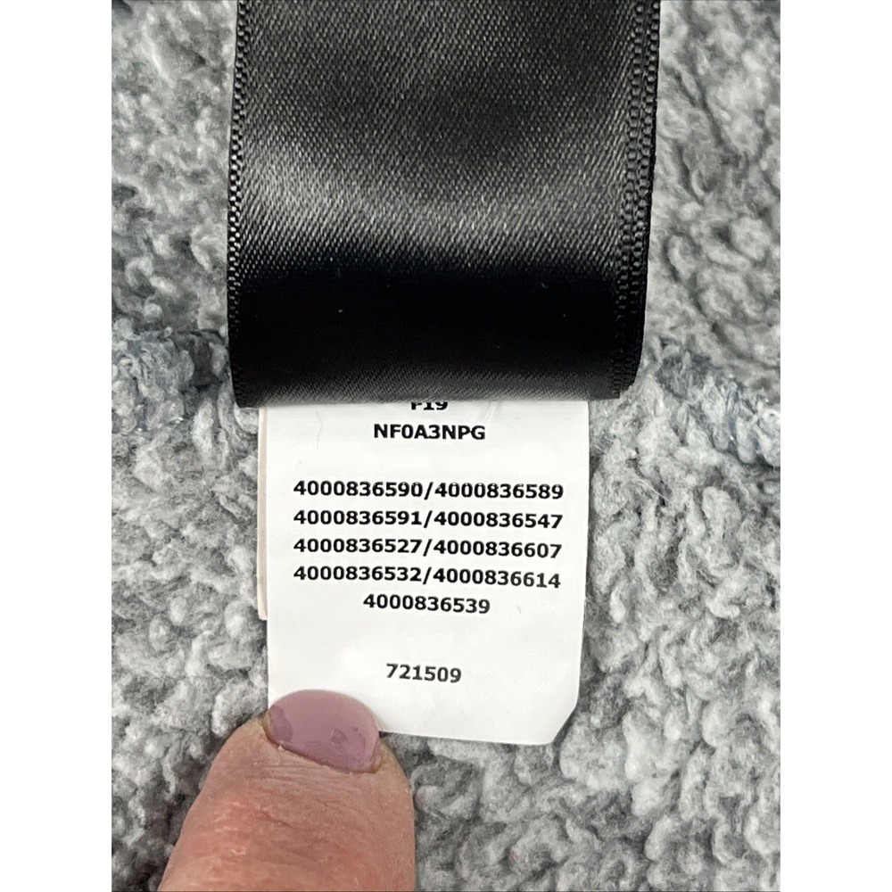 The North Face EUC Boys 1/4-Zip Warm Outdoor Gray Sweater-Fleece Pullover -‎ XL - Picture 10 of 11